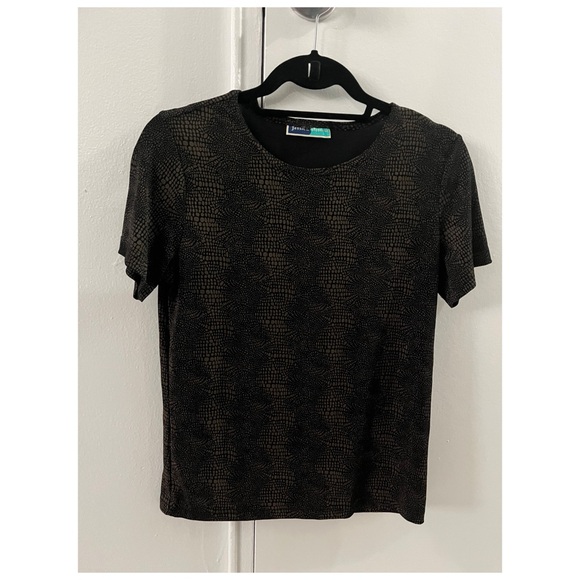 Jessica Stevens Animal Print Tee Size Small/Medium - Picture 2 of 5